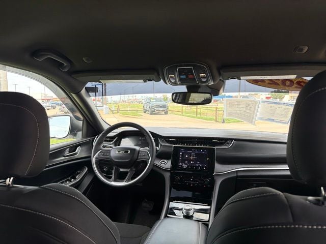 2024 Jeep Grand Cherokee L Laredo
