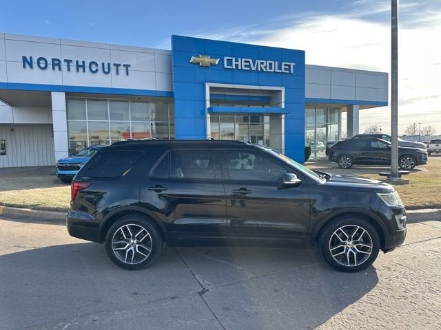2016 Ford Explorer Sport