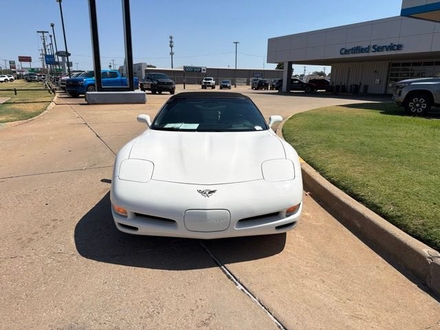 2003 Chevrolet Corvette Base