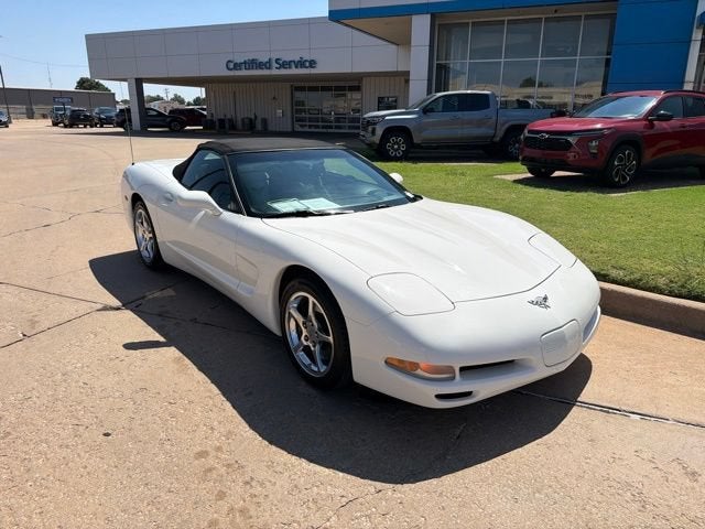 2003 Chevrolet Corvette Base