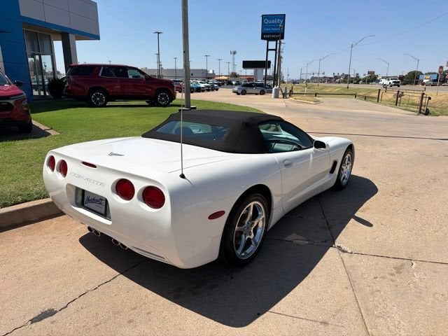 2003 Chevrolet Corvette Base