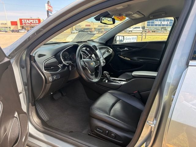 2024 Chevrolet Malibu 2LT