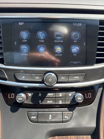 2017 Buick LaCrosse Essence