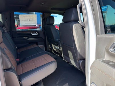 2026 Chevrolet Silverado 3500 HD High Country DRW