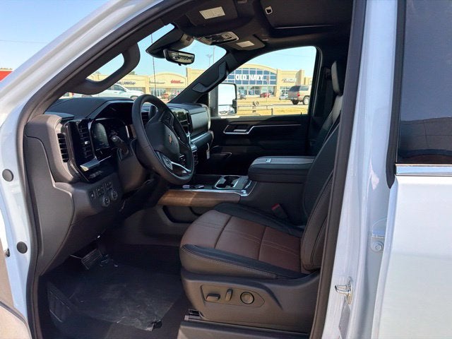 2026 Chevrolet Silverado 3500 HD High Country DRW