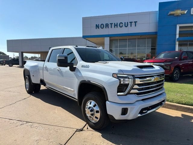 2026 Chevrolet Silverado 3500 HD High Country DRW