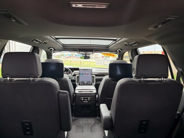 2025 GMC Yukon Elevation