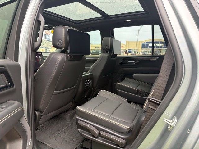 2025 GMC Yukon Elevation