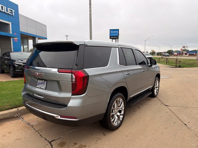 2025 GMC Yukon Elevation