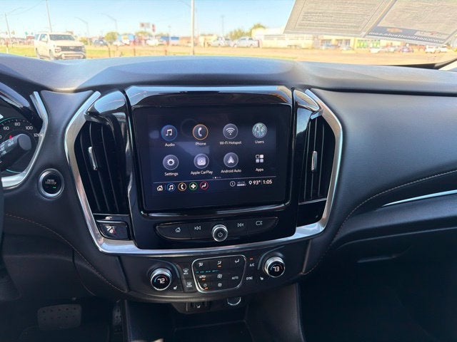 2021 Chevrolet Traverse LT Cloth