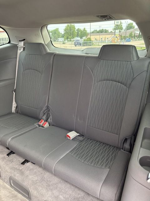 2016 Chevrolet Traverse LS
