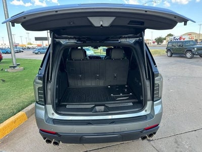 2025 Chevrolet Suburban Z71