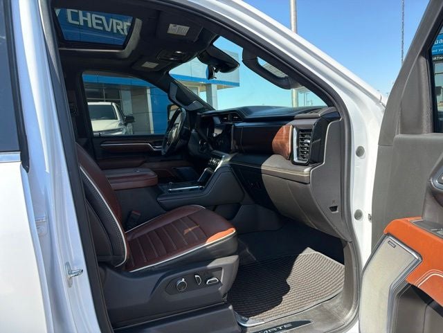2024 GMC Sierra 3500 HD Denali Ultimate DRW