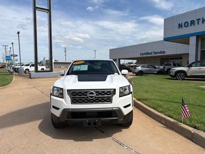 2023 Nissan Frontier SV