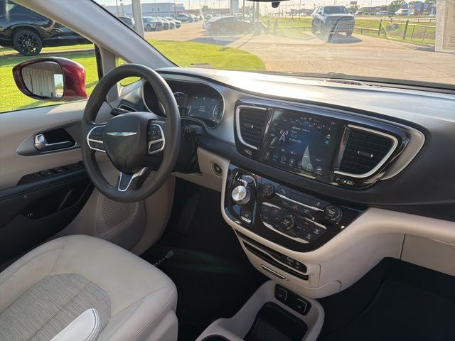 2018 Chrysler Pacifica Hybrid Touring Plus