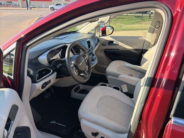 2018 Chrysler Pacifica Hybrid Touring Plus