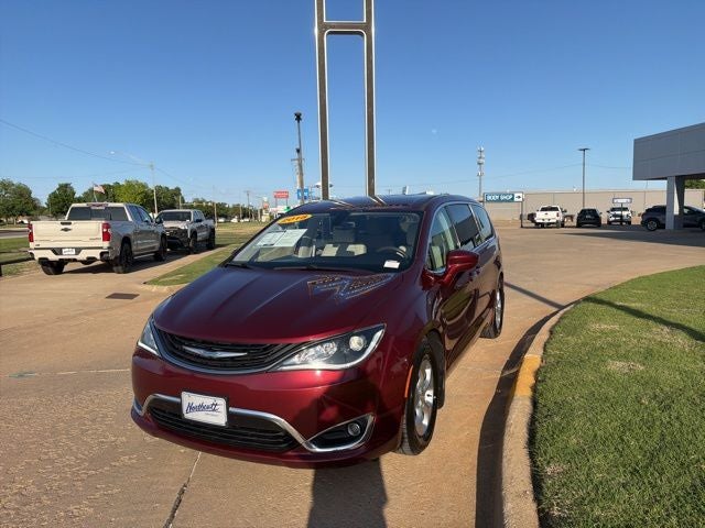 2018 Chrysler Pacifica Hybrid Touring Plus