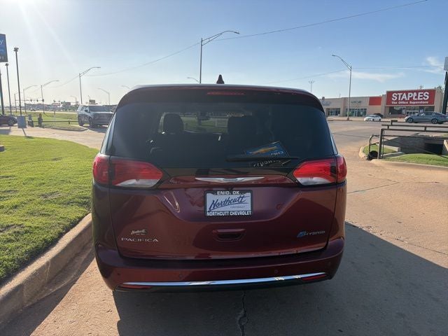 2018 Chrysler Pacifica Hybrid Touring Plus