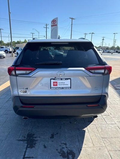 2025 Toyota RAV4 XLE