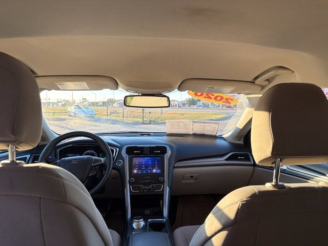 2020 Ford Fusion SE