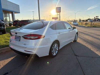 2020 Ford Fusion SE