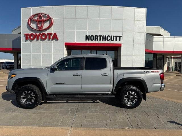 2018 Toyota Tacoma SR