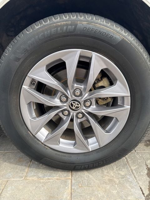 2021 Toyota Sienna LE