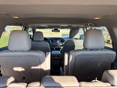 2018 Toyota Highlander SE