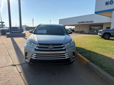 2018 Toyota Highlander SE