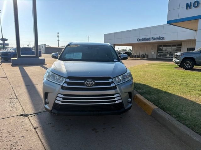 2018 Toyota Highlander SE