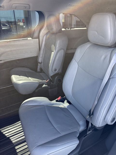 2023 Toyota Sienna Limited