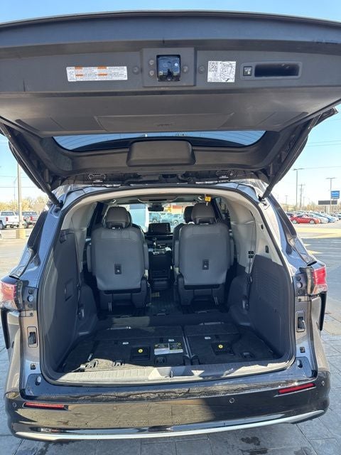 2023 Toyota Sienna Limited