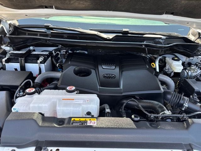 2025 Toyota Tundra 4WD SR