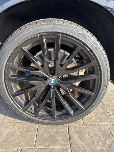 2022 BMW X5 M50i