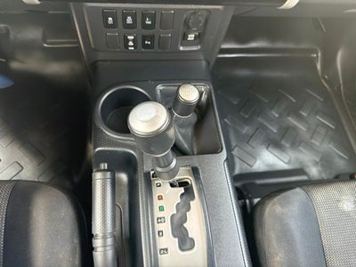 2014 Toyota FJ Cruiser 4DR 2WD AT