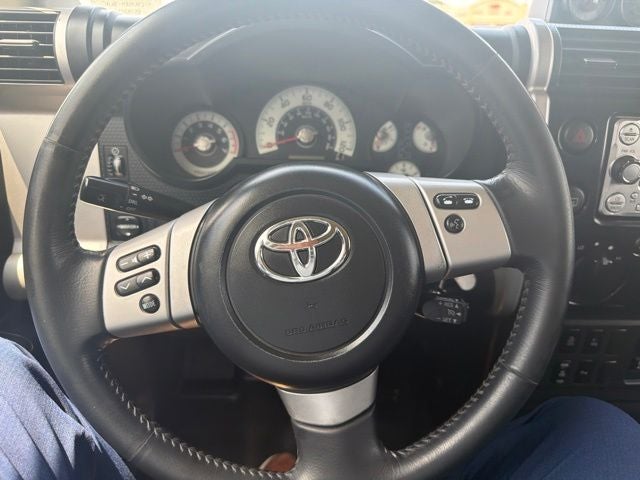 2014 Toyota FJ Cruiser 4DR 2WD AT