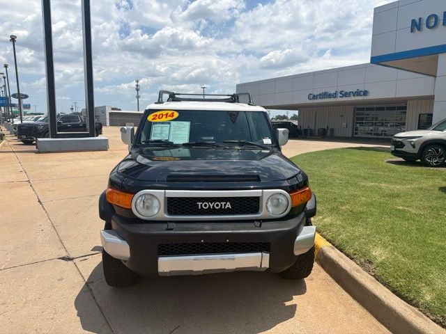 2014 Toyota FJ Cruiser 4DR 2WD AT