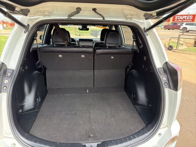 2018 Toyota RAV4 SE