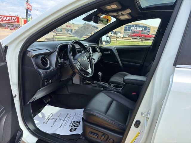 2018 Toyota RAV4 SE