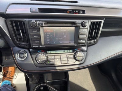 2018 Toyota RAV4 SE