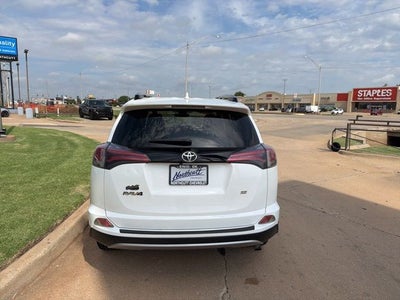2018 Toyota RAV4 SE