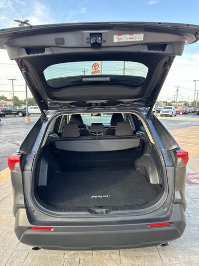 2025 Toyota RAV4 Hybrid XLE