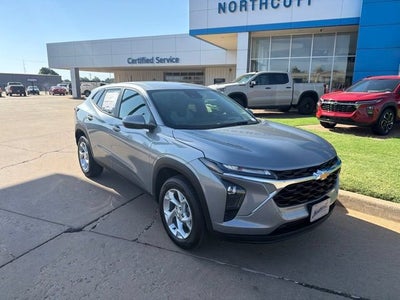 2026 Chevrolet Trax LS
