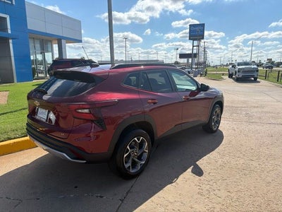 2025 Chevrolet Trax LT