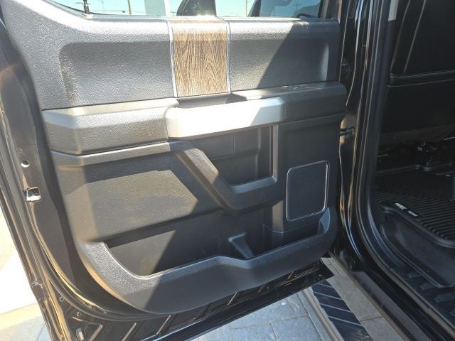 2021 Ford F-350SD Lariat