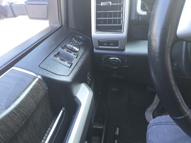 2021 Ford F-350SD Lariat