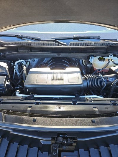 2025 Chevrolet Suburban RST