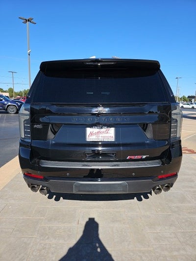 2025 Chevrolet Suburban RST