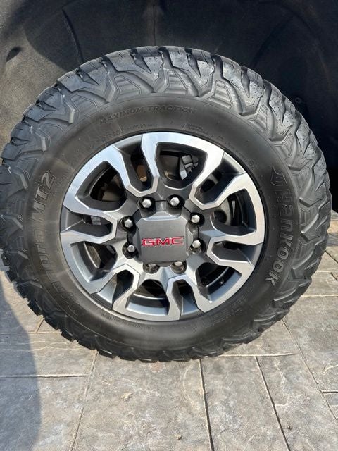 2023 GMC Sierra 2500HD AT4