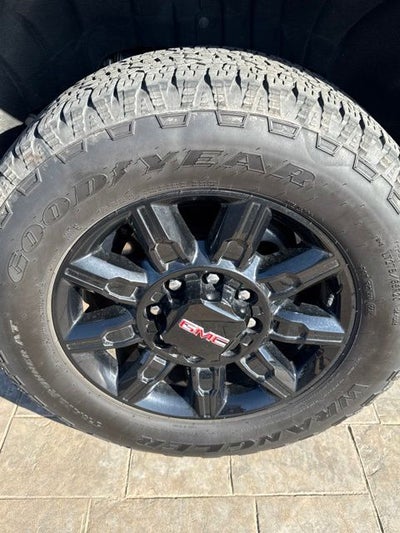 2025 GMC Sierra 3500HD AT4